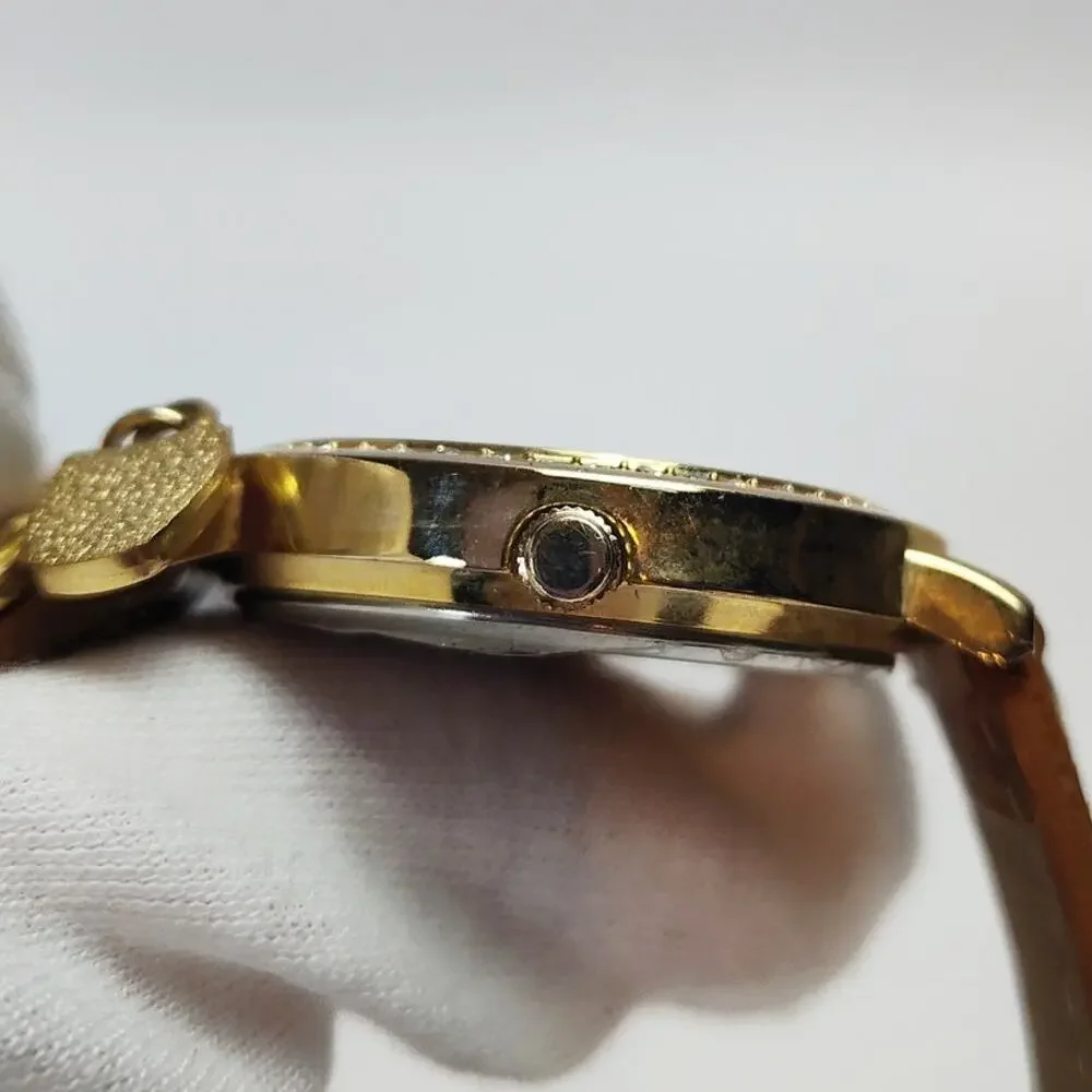 Disney Winnie the Pooh Charm Dangle Watch Bee Hunny Rhinestone Gold